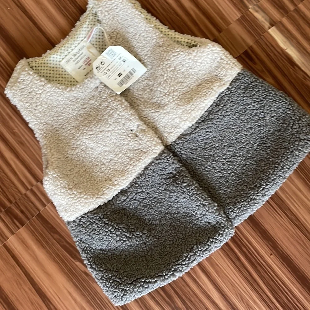 Nwt Zara Babygirl Cotton Vest Size 12-18 Months